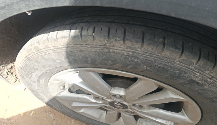 2015 Hyundai Creta SX PLUS 1.6 DIESEL, Diesel, Manual, 96,268 km, tyre