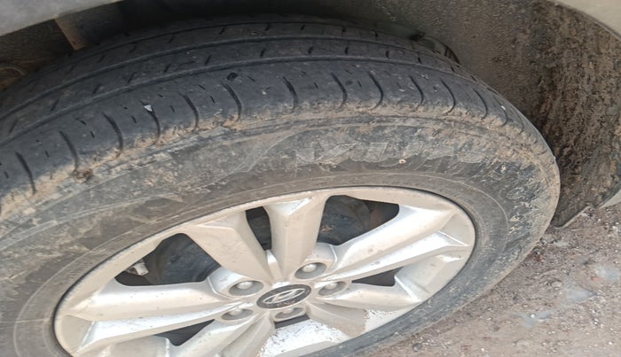 2015 Hyundai Creta SX PLUS 1.6 DIESEL, Diesel, Manual, 96,268 km, tyre