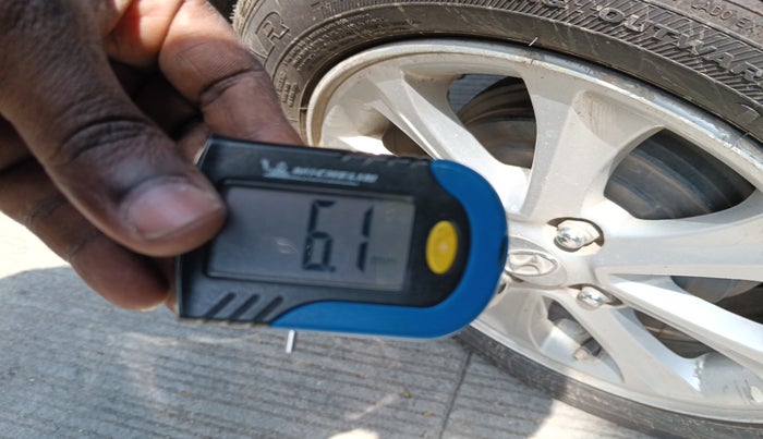 2013 Hyundai Grand i10 ASTA AT 1.2 KAPPA VTVT, Petrol, Automatic, 64,203 km, tyre