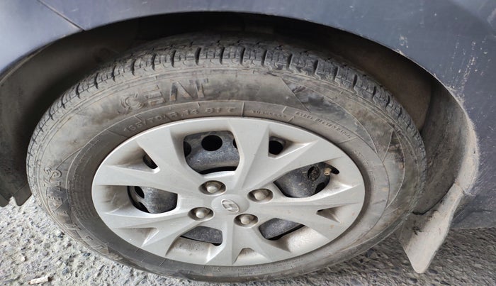 2014 Hyundai Grand i10 SPORTZ 1.2 KAPPA VTVT, Petrol, Manual, 81,419 km, tyre