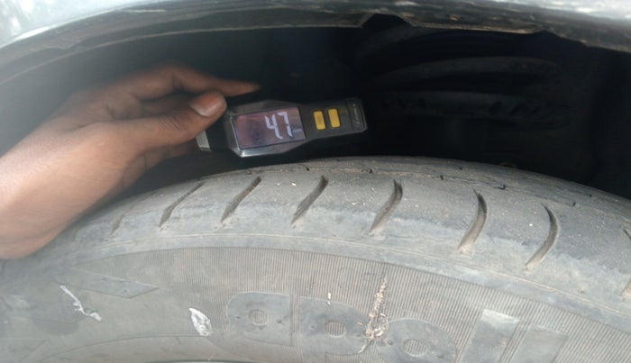 2015 Volkswagen Polo HIGHLINE1.5L, Diesel, Manual, 78,624 km, tyre