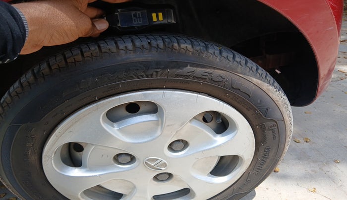 2015 Tata Nano TWIST XTA, Petrol, Automatic, 22,572 km, tyre