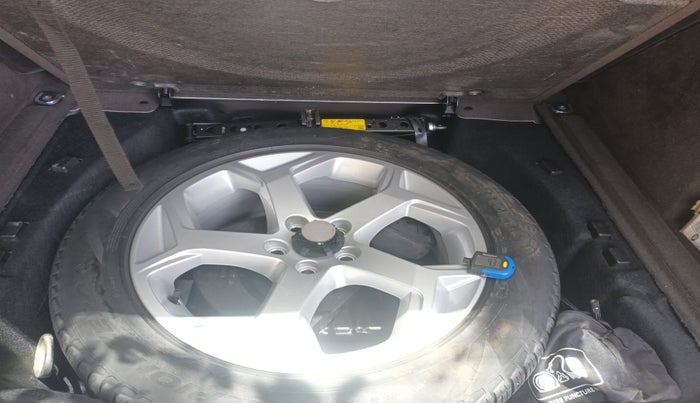 2021 Landrover Range Rover Sport SE 2.0 PETROL, Petrol, Automatic, 54,335 km, tyre