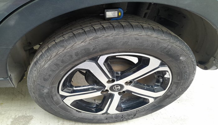 2022 Tata NEXON XZA PLUS PETROL, Petrol, Automatic, 38,024 km, tyre
