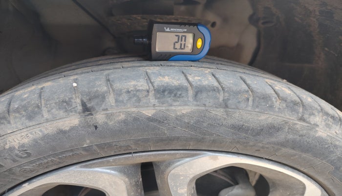 2019 Hyundai Elite i20 SPORTZ PLUS 1.2 DUAL TONE, Petrol, Manual, 41,805 km, tyre