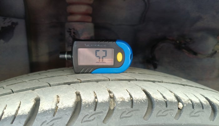 2021 Tata ALTROZ XZ PETROL, Petrol, Manual, 56,927 km, tyre