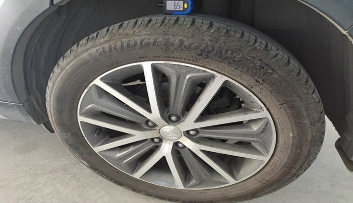 2017 Hyundai Tucson 2WD AT GL PETROL , Petrol, Automatic, 66,633 km, tyre