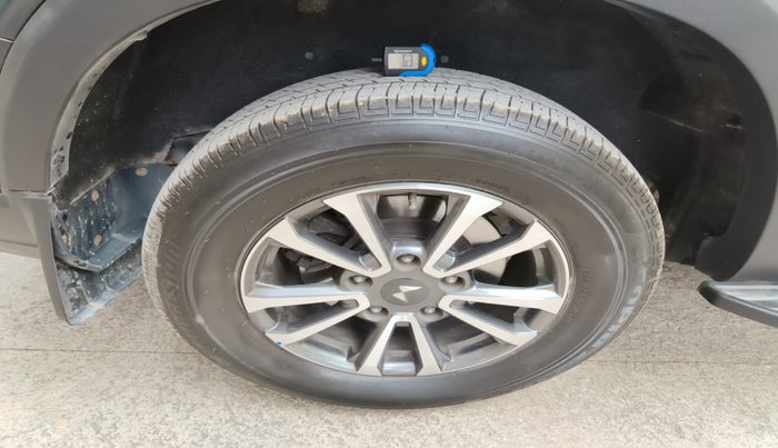 2022 Mahindra SCORPIO-N Z4 PETROL AT 7 STR, Petrol, Automatic, 12,408 km, tyre