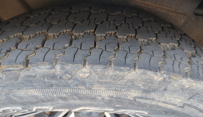 2012 Tata Safari 4X2 EX DICOR, Diesel, Manual, 1,46,402 km, tyre