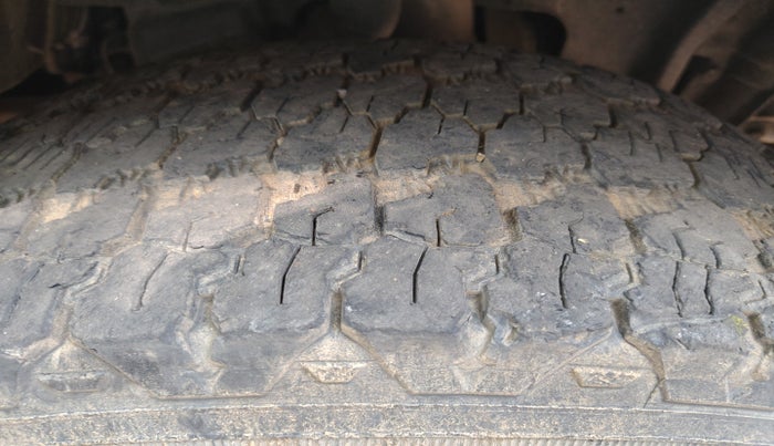 2012 Tata Safari 4X2 EX DICOR, Diesel, Manual, 1,46,402 km, tyre