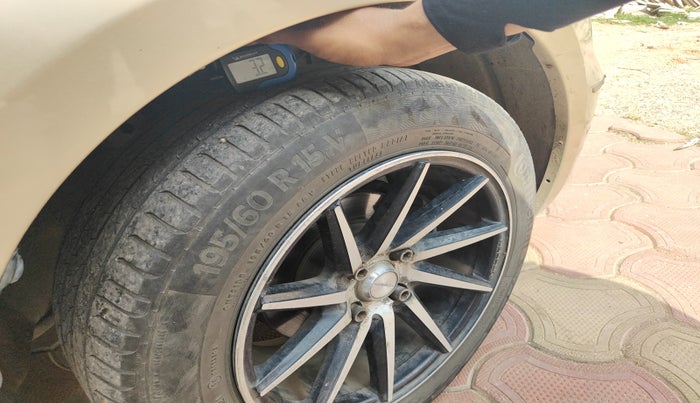 2015 Maruti Ciaz VDI+ SHVS, Diesel, Manual, 1,23,230 km, tyre