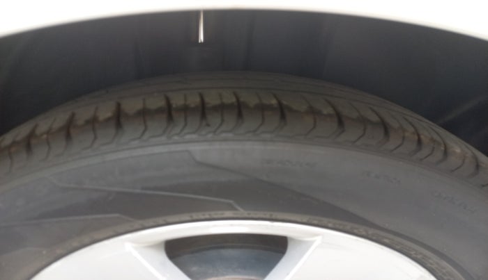 2016 Skoda Rapid 1.5 TDI CR STYLE PLUS, Diesel, Manual, 91,250 km, tyre