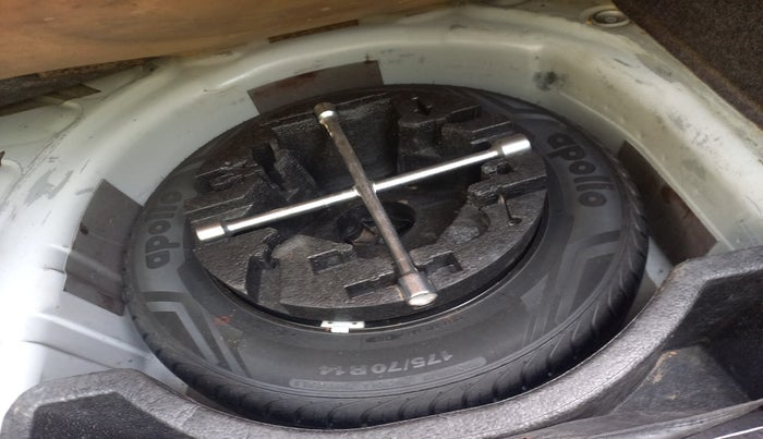 2016 Skoda Rapid 1.5 TDI CR STYLE PLUS, Diesel, Manual, 91,250 km, tyre