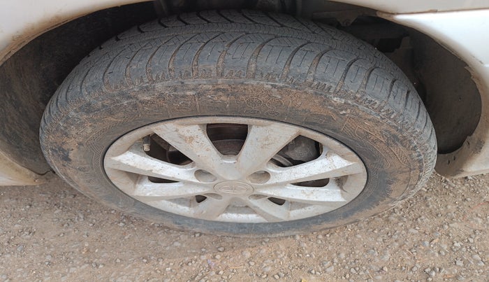 2011 Tata Indigo ECS VX CR4, Diesel, Manual, 1,50,000 km, tyre