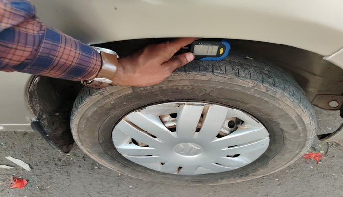 2010 Maruti Alto LXI, Petrol, Manual, 1,59,050 km, tyre
