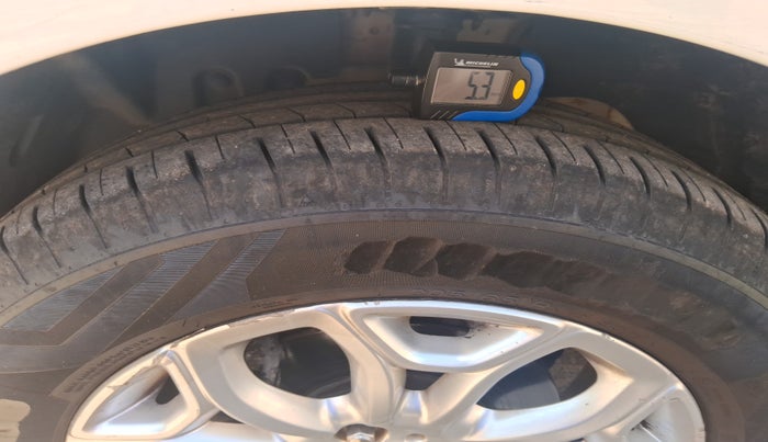 2015 Ford Ecosport TITANIUM 1.5L DIESEL, Diesel, Manual, 1,20,000 km, tyre