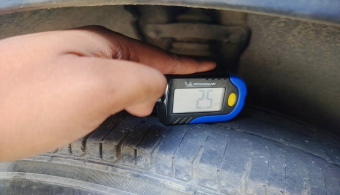 2016 Hyundai Creta S 1.4 DIESEL, Diesel, Manual, 1,22,779 km, tyre