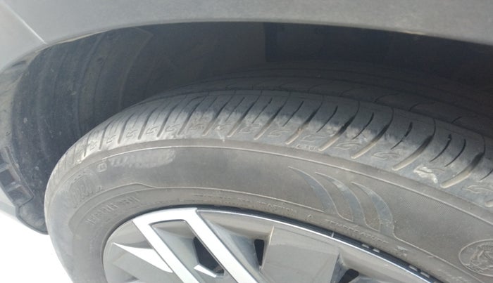 2024 Hyundai VENUE S (O) 1.0 Turbo Petrol DCT, Petrol, Automatic, 23,401 km, tyre