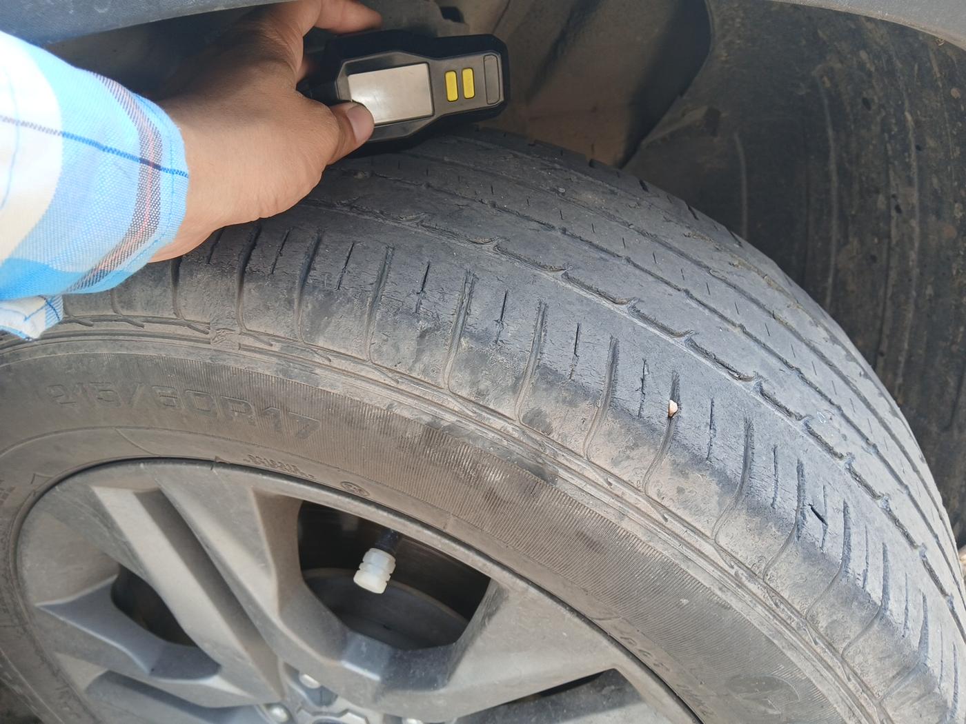 2019 KIA SELTOS HTX 1.5 PETROL, Petrol, Manual, 69,000 km, tyre