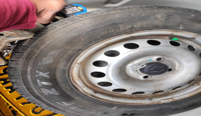 2019 Maruti Swift Dzire TOUR S DIESEL, Diesel, Manual, 68,854 km, tyre