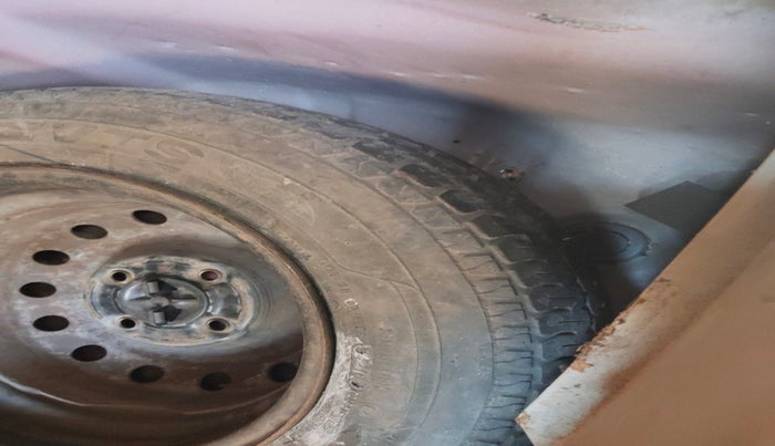 2011 Chevrolet Aveo U VA LS 1.2, Petrol, Manual, 41,048 km, tyre