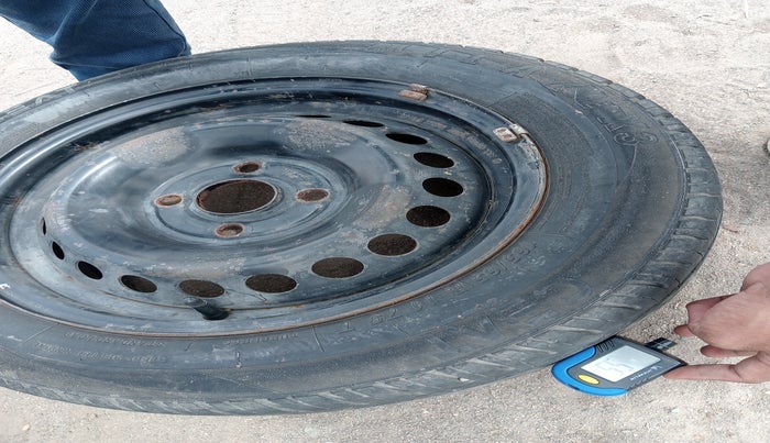 2017 Hyundai Grand i10 SPORTZ U2 1.2 CRDI, Diesel, Manual, 94,551 km, tyre