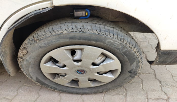 2018 Maruti Eeco 5 STR WITH A/C+HTR, Petrol, Manual, 84,958 km, tyre
