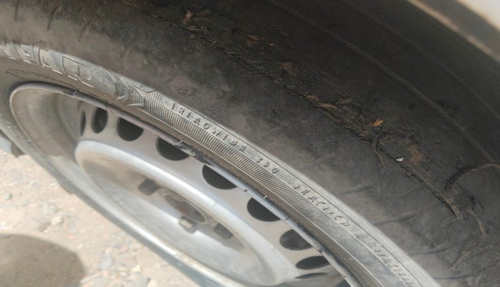 2014 Maruti Swift Dzire TOUR DIESEL, Diesel, Manual, 1,37,886 km, tyre