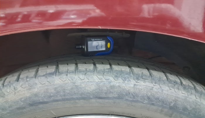 2017 Maruti Dzire ZXI PLUS, Petrol, Manual, 33,077 km, tyre