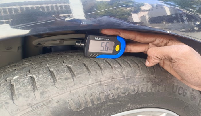 2012 BMW 3 Series 320d, Diesel, Automatic, 48,520 km, tyre