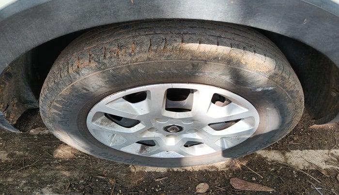 2018 Renault Captur RXE PETROL, Petrol, Manual, 72,054 km, tyre