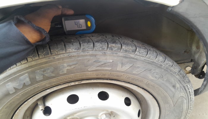 2011 Maruti Alto LXI, Petrol, Manual, 1,46,053 km, tyre