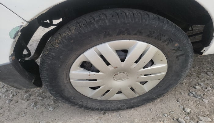 2013 Maruti Alto 800 LXI, Petrol, Manual, 94,852 km, tyre
