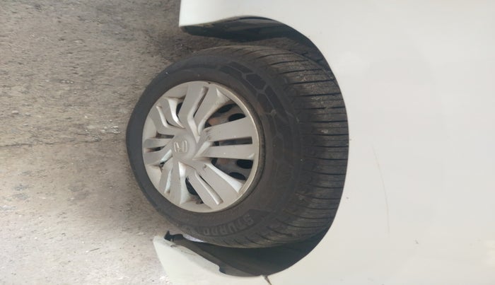 2014 Honda City 1.5L I-DTEC E, Diesel, Manual, 1,10,914 km, tyre