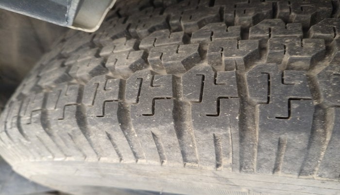 2019 Tata Harrier XZ 2.0L, Diesel, Manual, 94,156 km, tyre