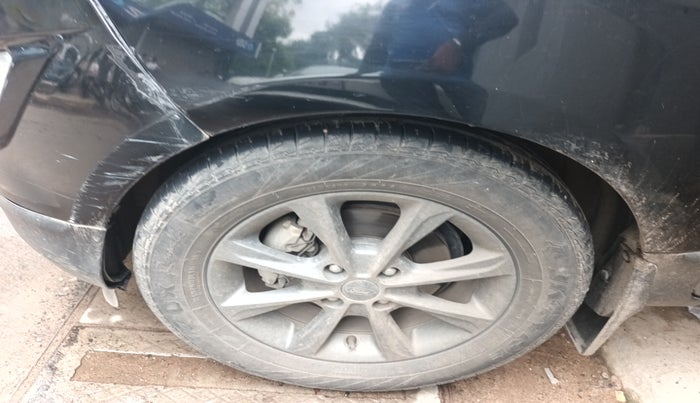 2019 Ford Ecosport TITANIUM 1.5L DIESEL, Diesel, Manual, 1,12,958 km, tyre