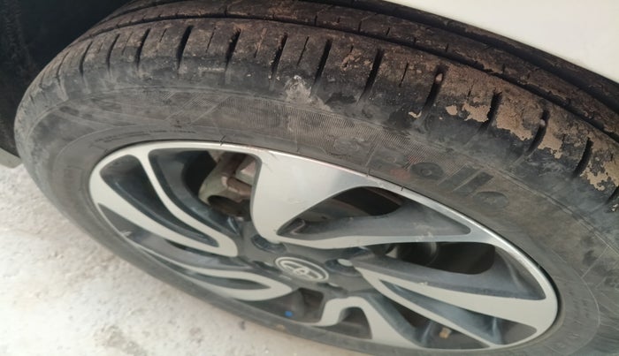 2021 Toyota Glanza V CVT, Petrol, Automatic, 19,393 km, tyre
