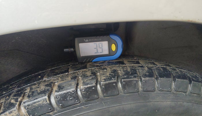 2012 Maruti Alto LX, Petrol, Manual, 62,875 km, tyre