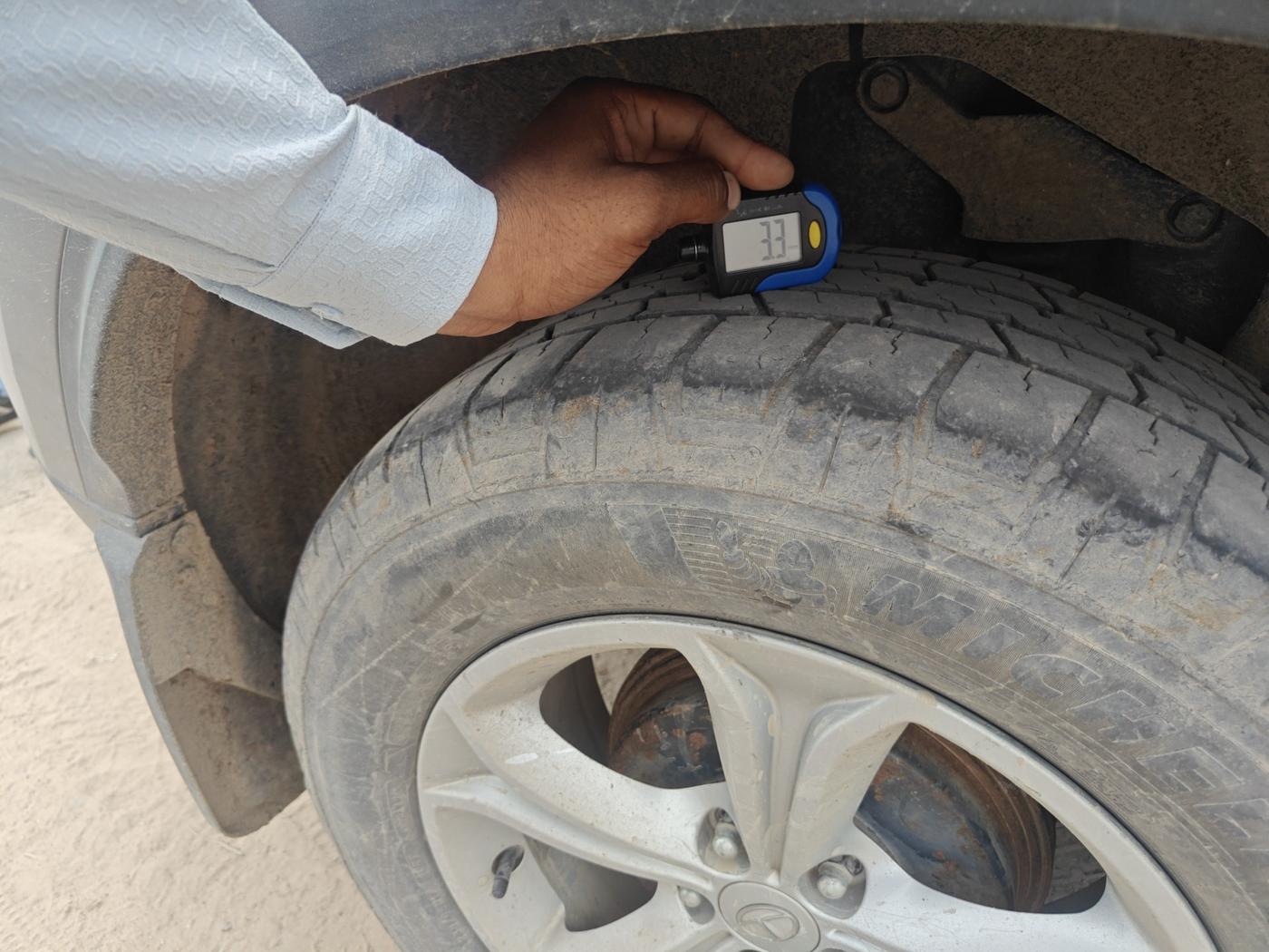 2019 Tata Harrier XZ 2.0L, Diesel, Manual, 1,93,229 km, tyre
