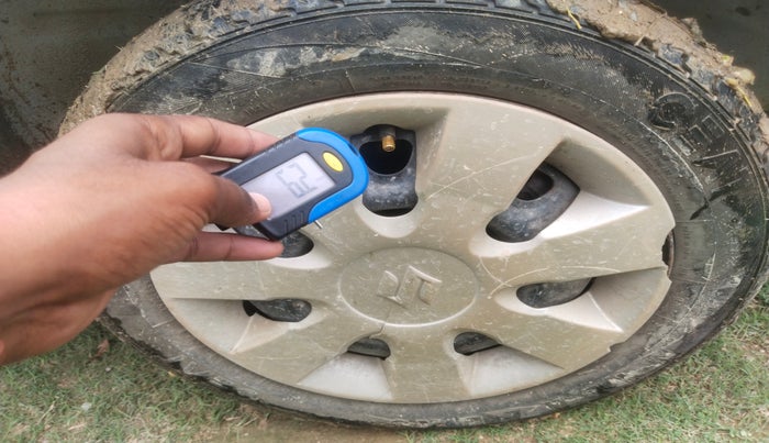 2012 Maruti Alto K10 VXI, Petrol, Manual, 35,201 km, tyre