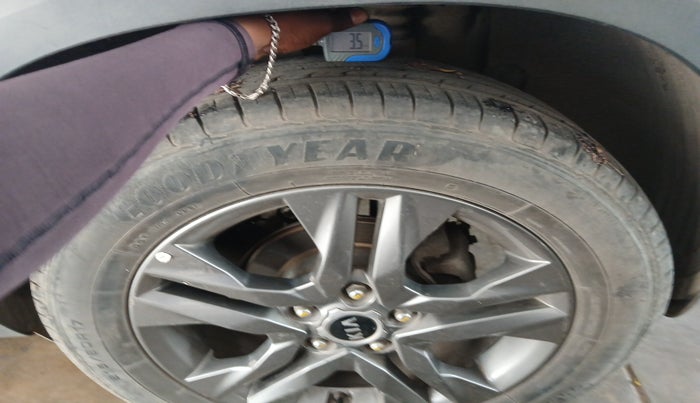 2020 KIA SELTOS HTX IVT 1.5 PETROL, Petrol, Automatic, 62,607 km, tyre