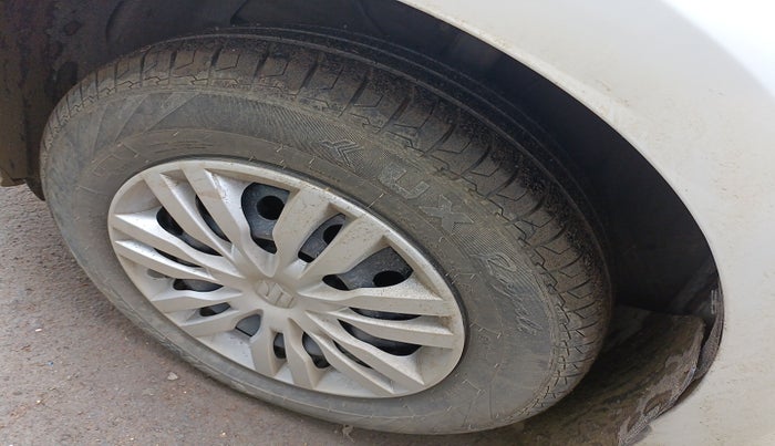 2022 Maruti Dzire VXI, Petrol, Manual, 64,519 km, tyre
