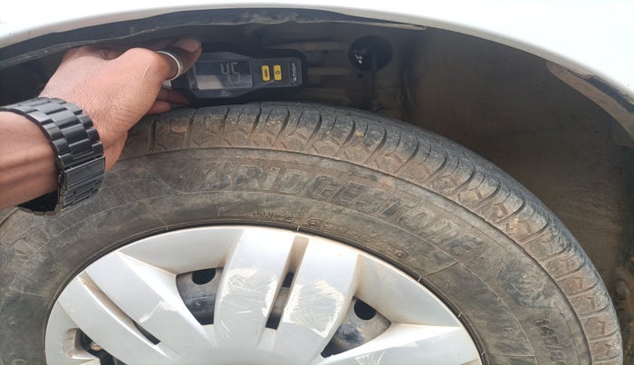 2020 Maruti Alto VXI, Petrol, Manual, 44,417 km, tyre