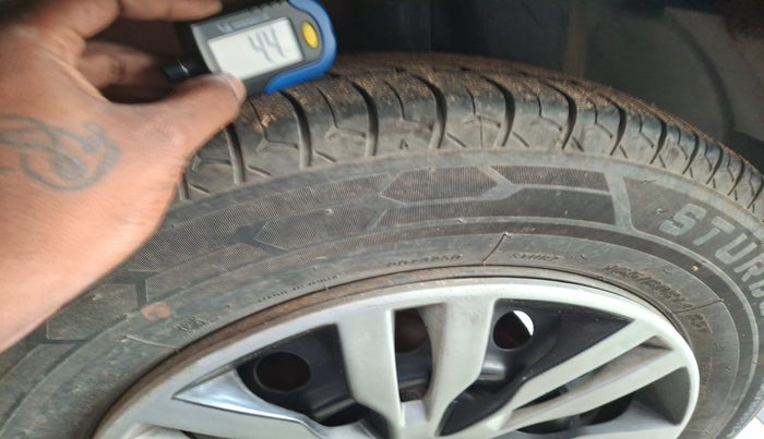 2013 Maruti Ritz VDI, Diesel, Manual, 1,22,697 km, tyre