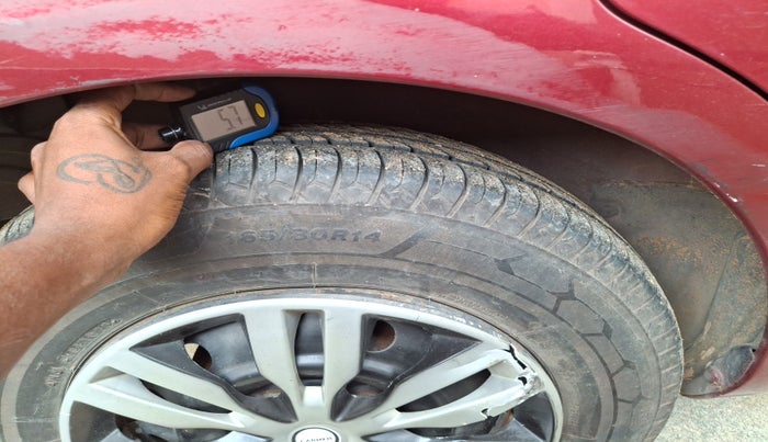 2013 Maruti Ritz VDI, Diesel, Manual, 1,22,697 km, tyre