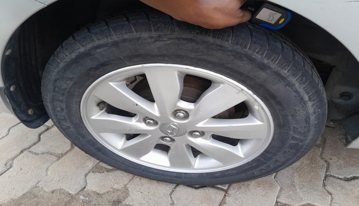 2014 Hyundai Xcent S 1.2, Petrol, Manual, 86,410 km, tyre