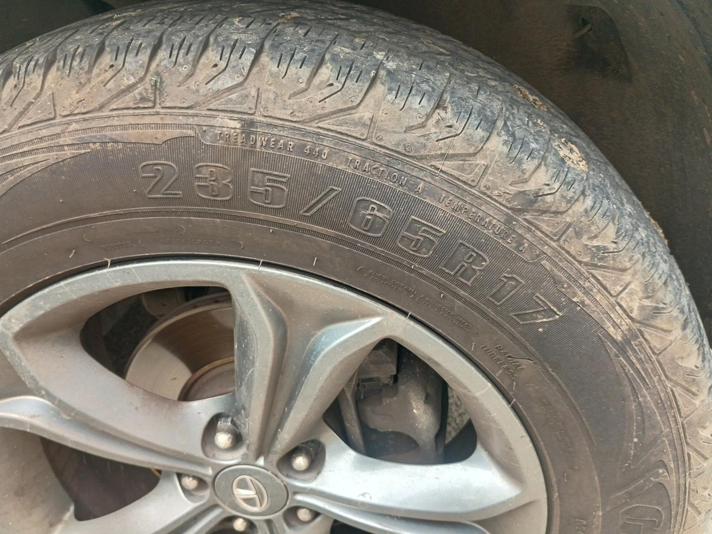 2021 Tata Harrier XT PLUS 2.0L KRYOTEC, Diesel, Manual, 95,716 km, tyre