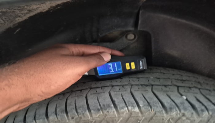 2019 Tata Harrier XZ 2.0L, Diesel, Manual, 1,45,995 km, tyre