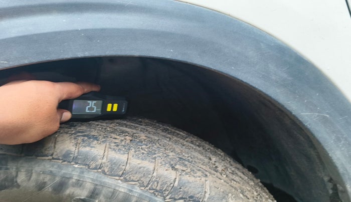2021 KIA SELTOS HTE 1.5 DIESEL, Diesel, Manual, 1,24,588 km, tyre
