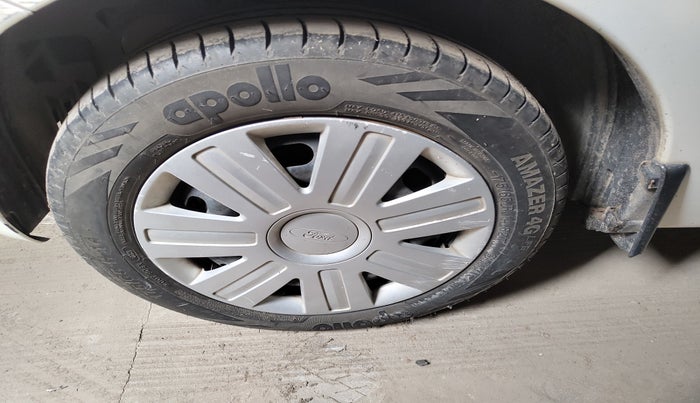 2011 Ford Figo ZXI 1.4 DIESEL, Diesel, Manual, 89,415 km, tyre